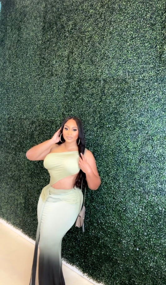 Soft Terrain – Ombré Cutout Maxi Set