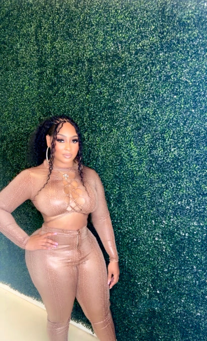LUXE Python Lace-Up Set