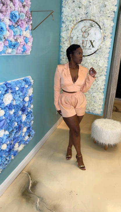 COOL BUT CLASSY SHORT SET -
PEACH