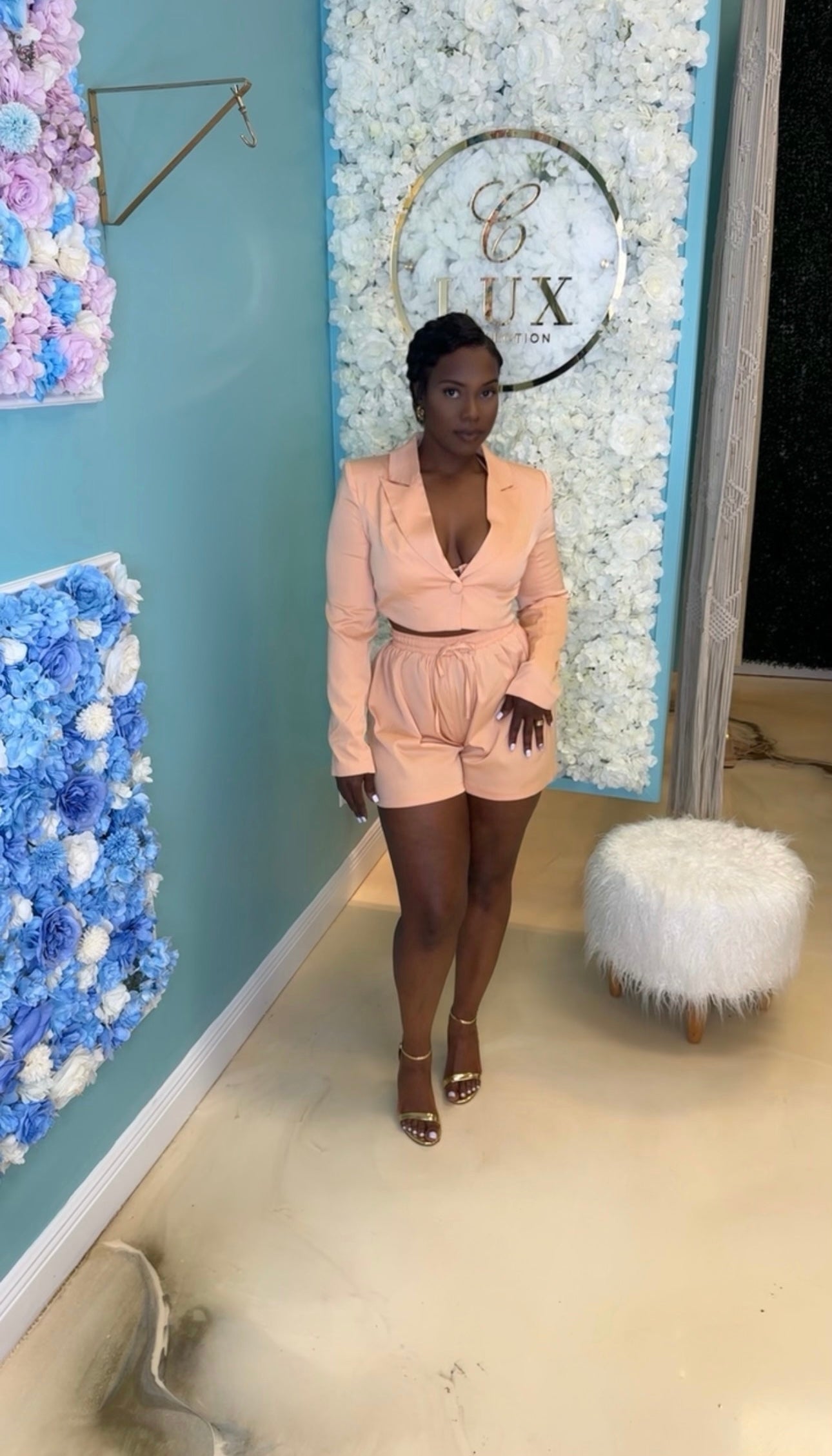 COOL BUT CLASSY SHORT SET -
PEACH